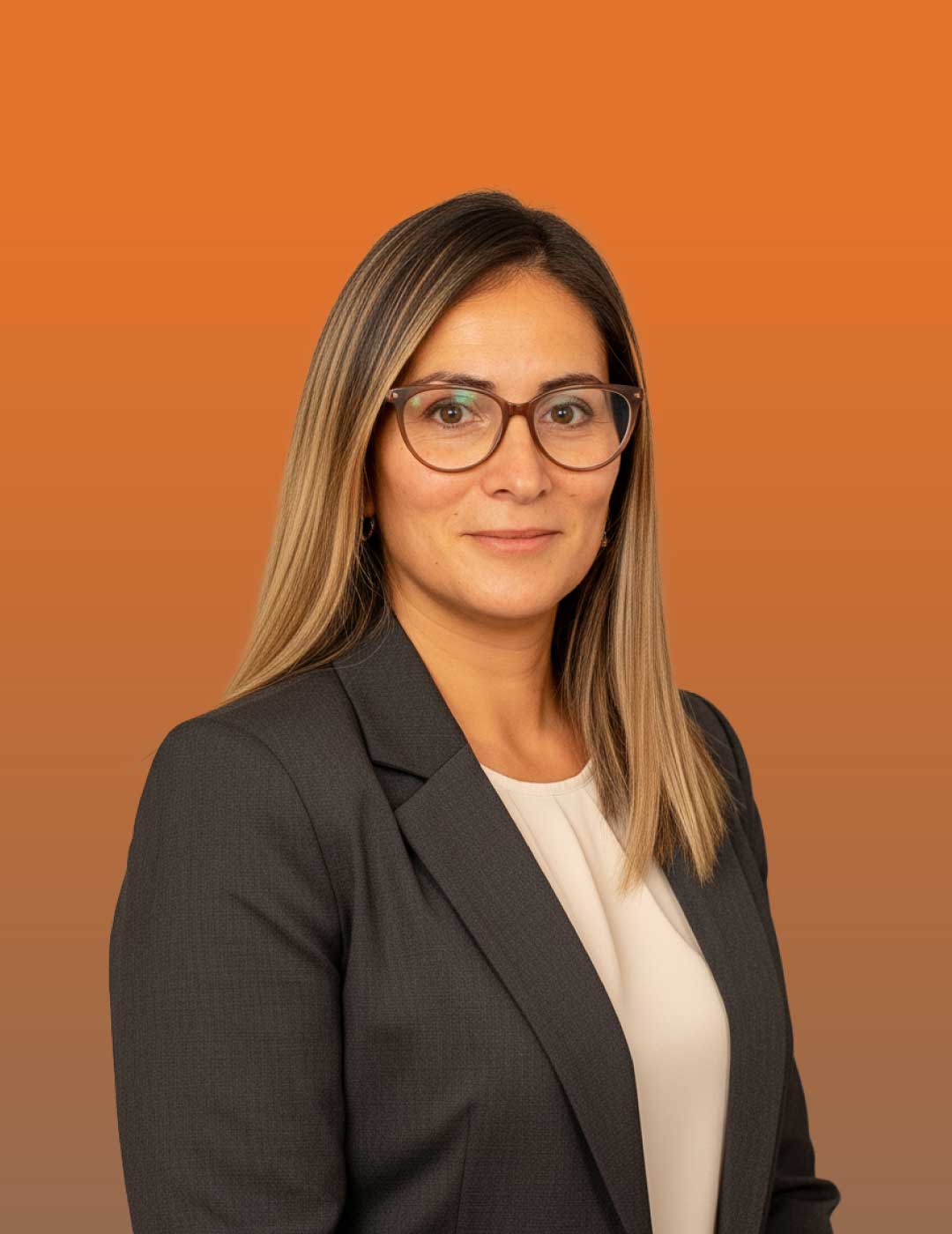 Pauline Waisman abogada posando a cámara